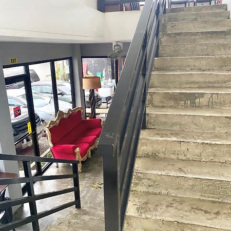Oyo495口袋酒店 麦克坦 外观 照片
